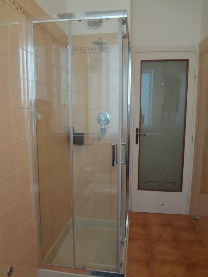 Accademia Apartment Ливорно Екстериор снимка