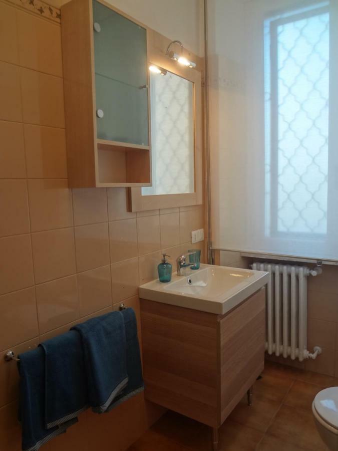 Accademia Apartment Ливорно Екстериор снимка