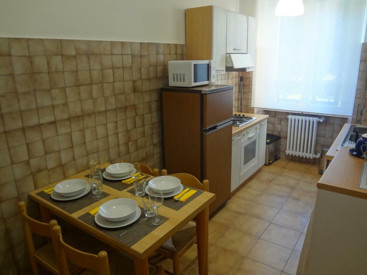 Accademia Apartment Ливорно Екстериор снимка
