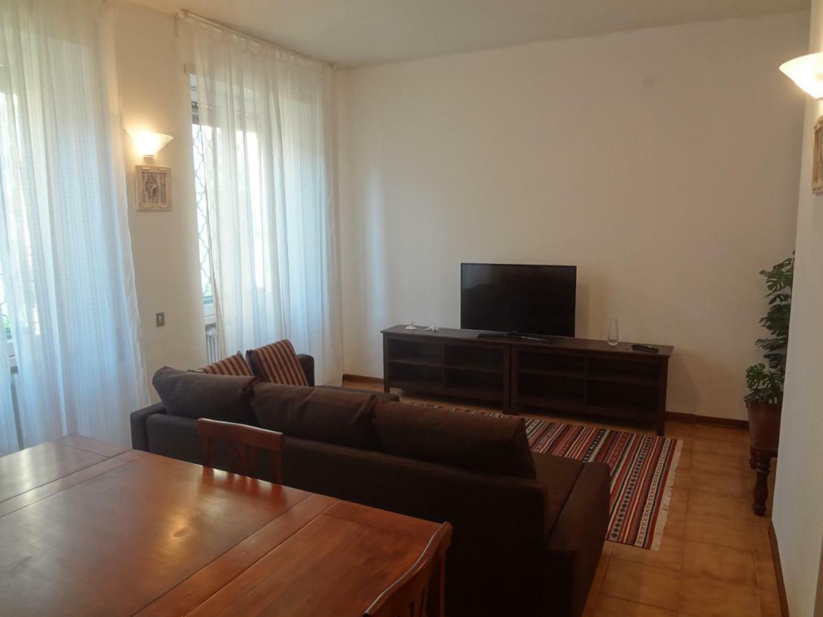 Accademia Apartment Ливорно Екстериор снимка