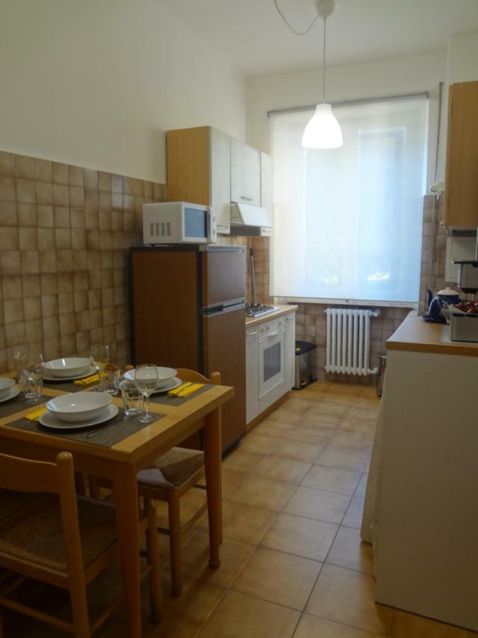 Accademia Apartment Ливорно Екстериор снимка