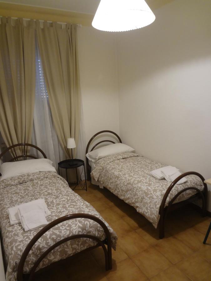 Accademia Apartment Ливорно Екстериор снимка